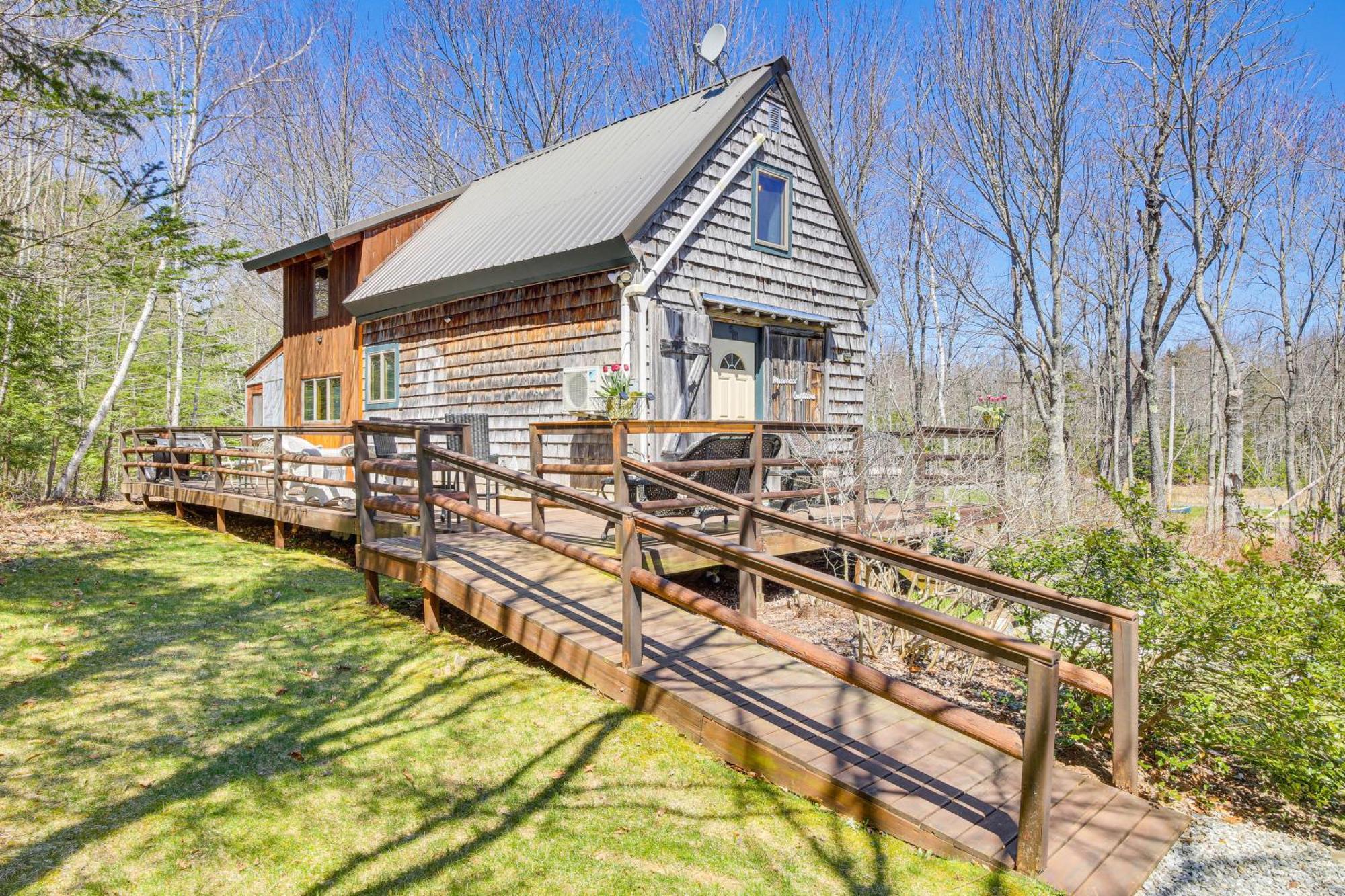 Rustic Searsport Cabin Loft And Sunroom On 10 Acres Ngoại thất bức ảnh