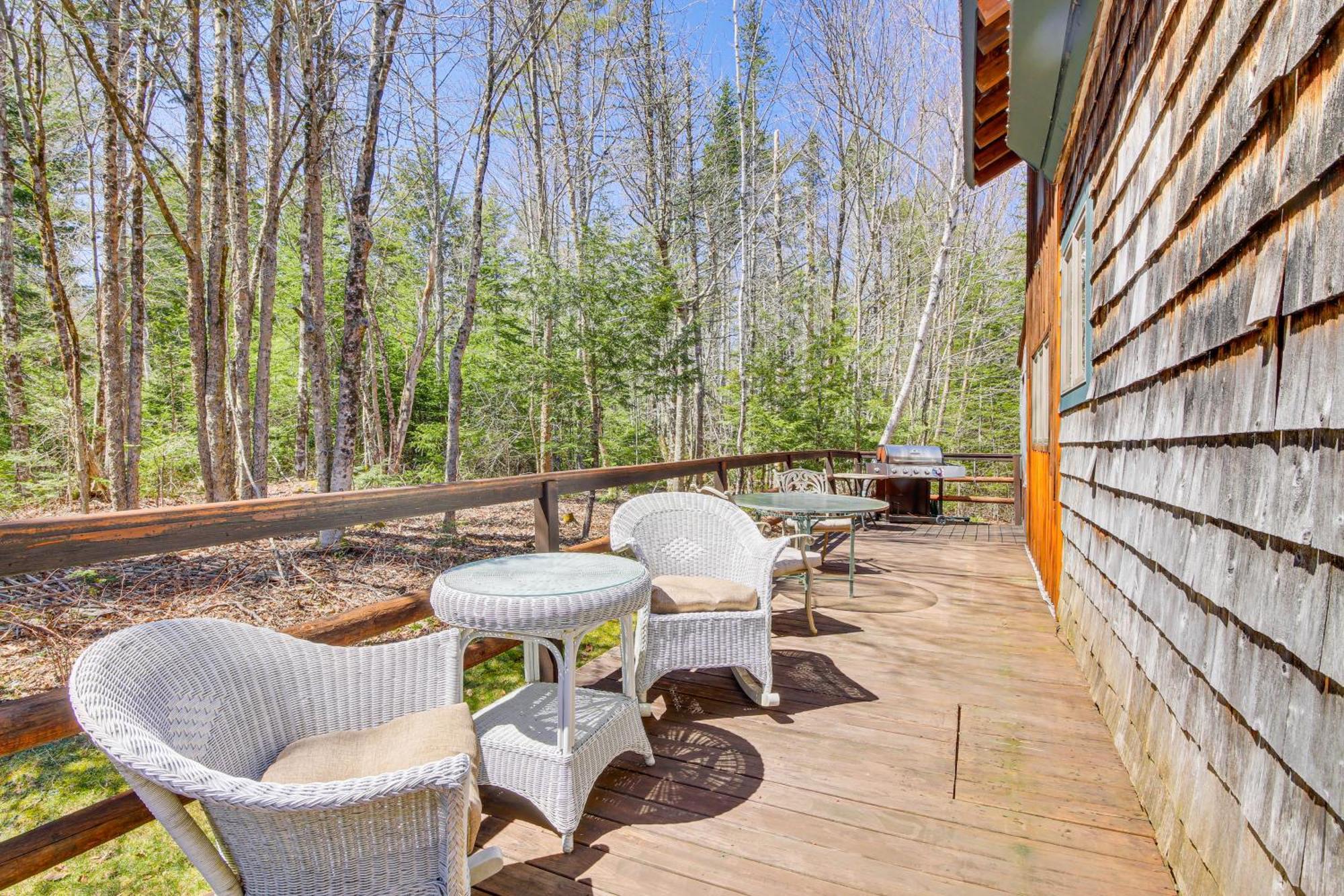 Rustic Searsport Cabin Loft And Sunroom On 10 Acres Ngoại thất bức ảnh