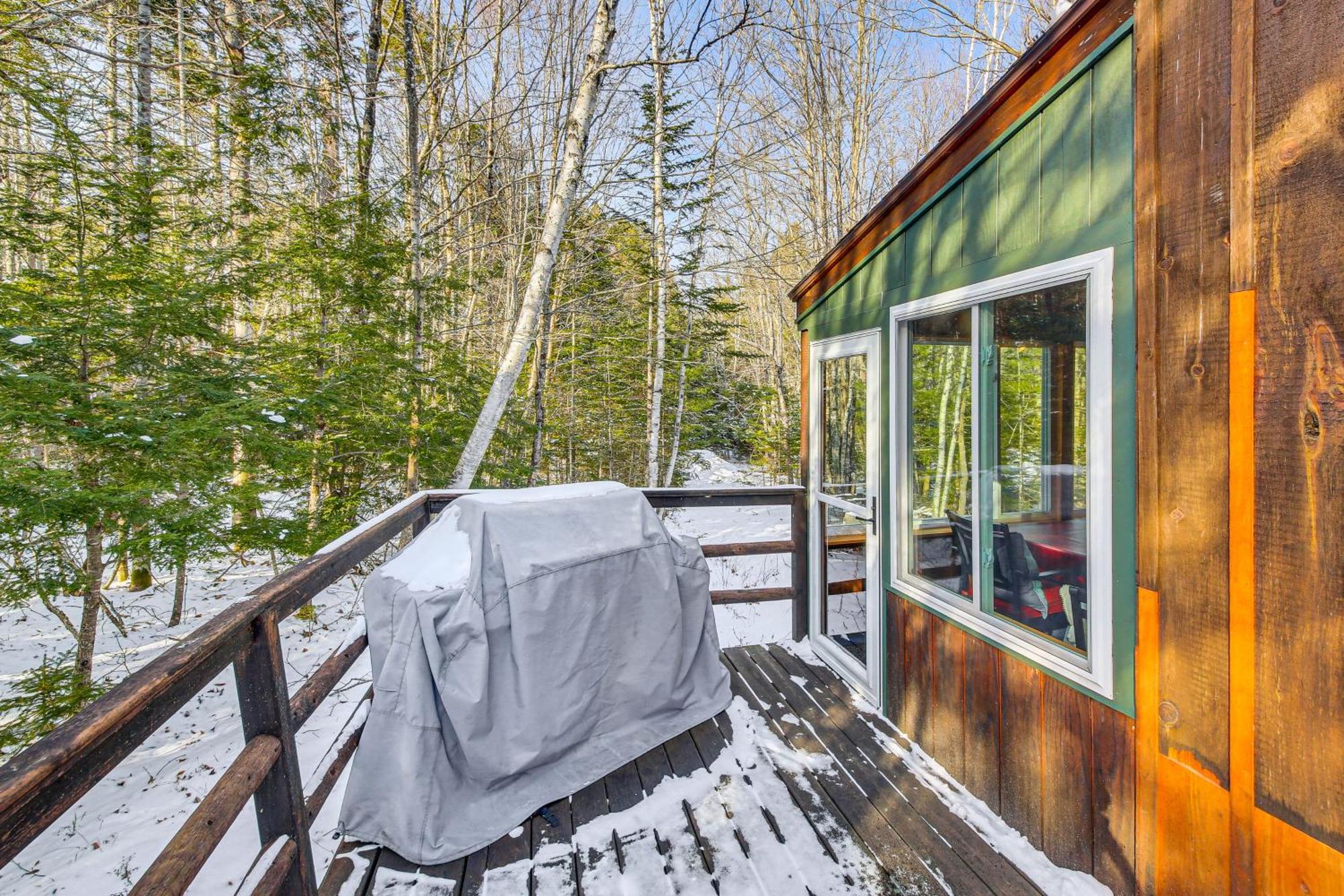 Rustic Searsport Cabin Loft And Sunroom On 10 Acres Ngoại thất bức ảnh
